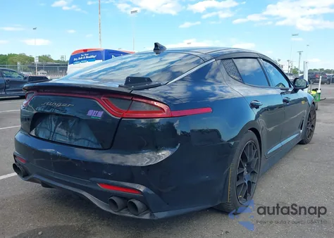 2018 Kia Stinger Premium z USA, uszkodzony, nr VIN KNAE25LAXJ6014856